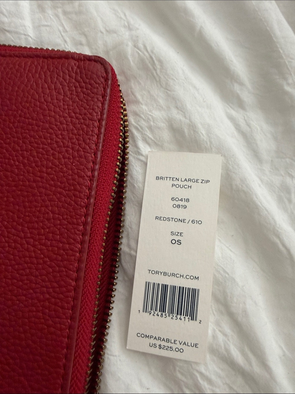 Tory Burch Garnet Pebbled Leather Wristlet with Gold Logo - Picture 3 of 4